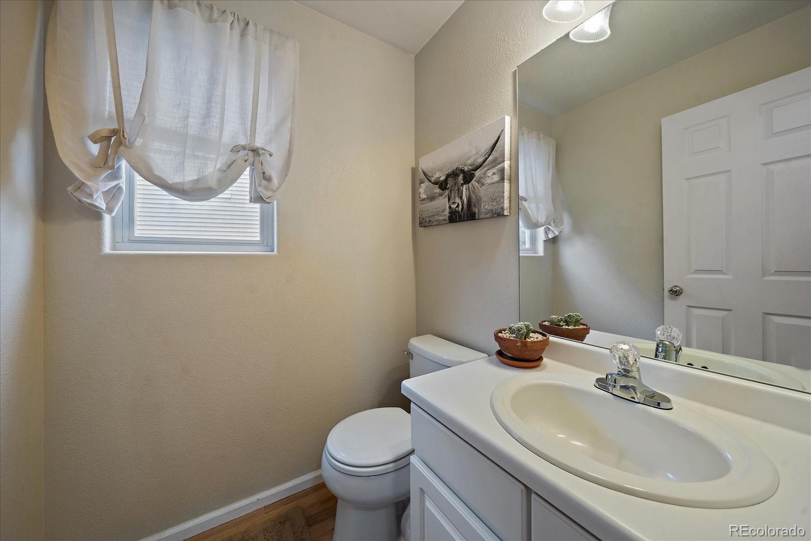 8064 Eagleview Drive Littleton CO 80125