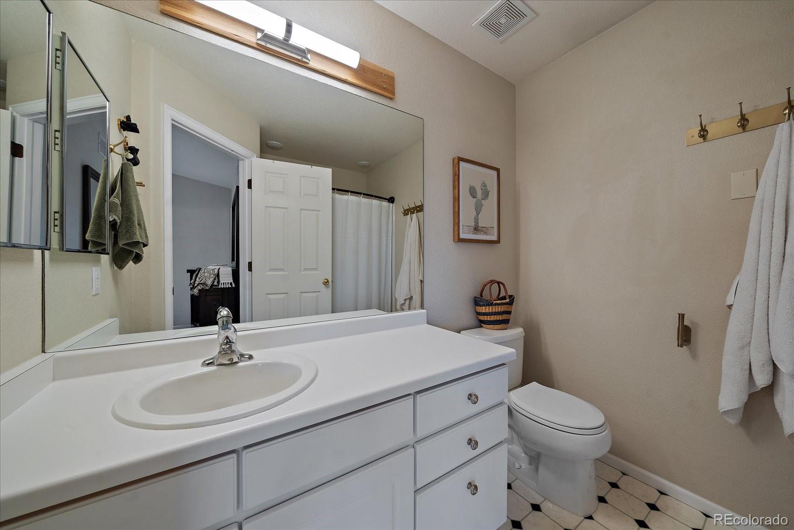 8064 Eagleview Drive Littleton CO 80125