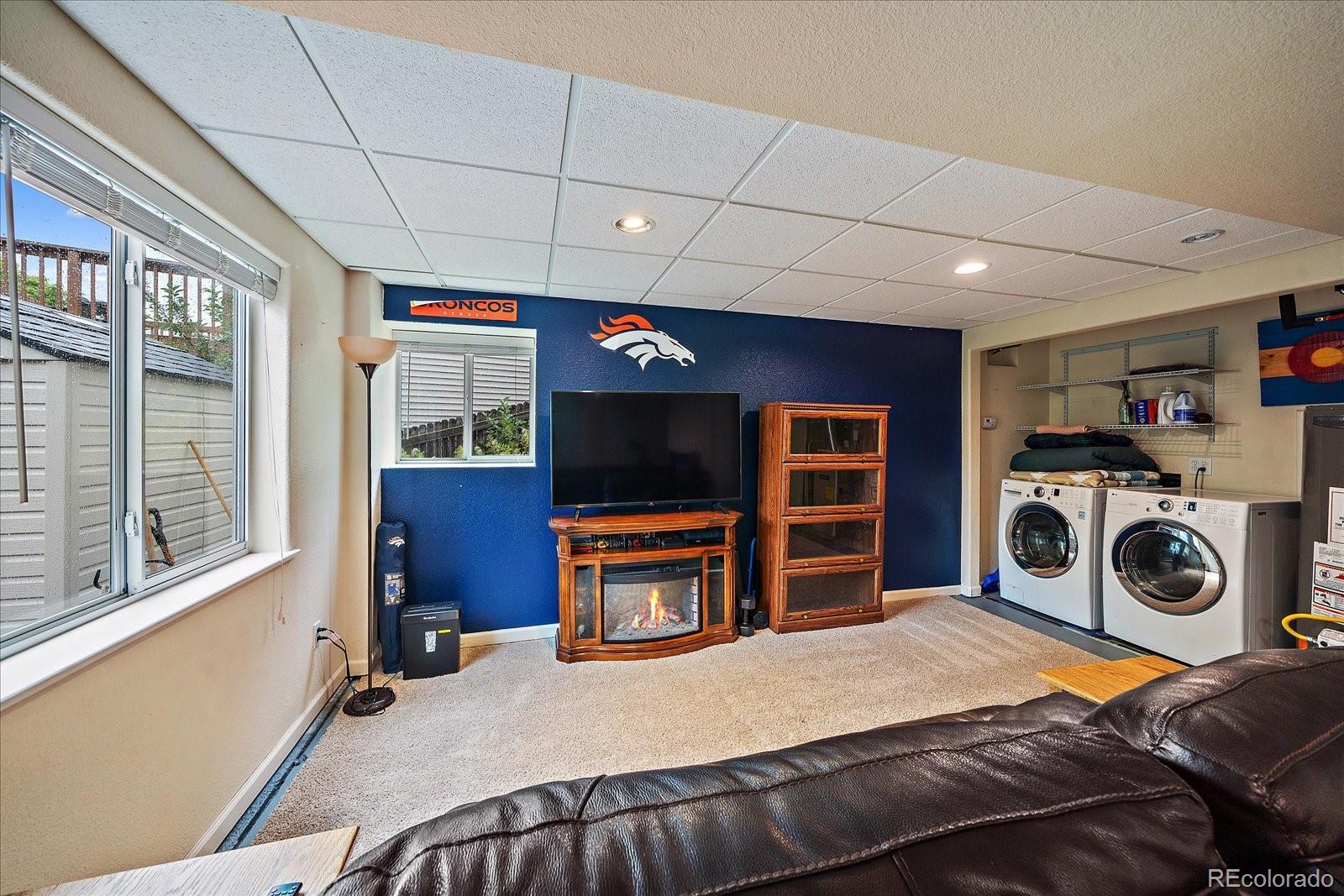8064 Eagleview Drive Littleton CO 80125