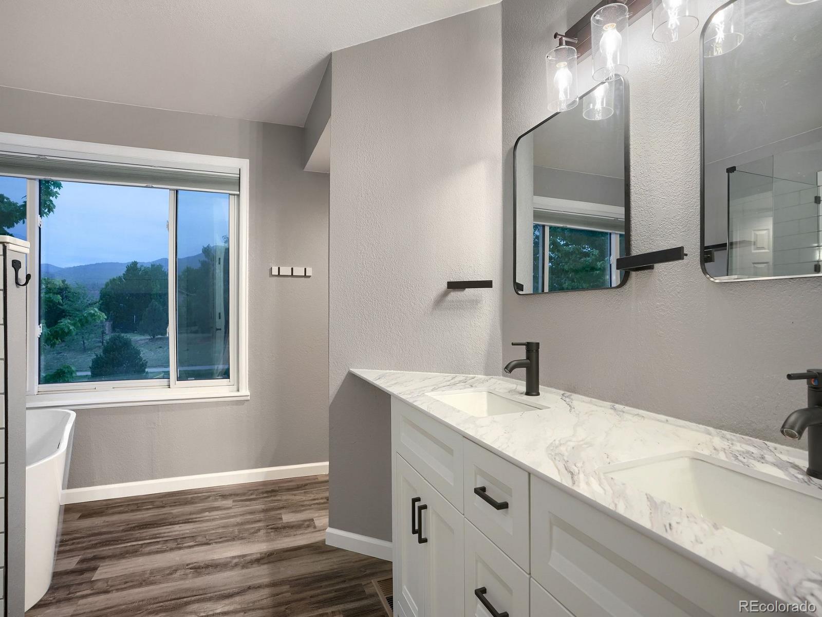 2439 S Holman Circle Lakewood CO 80228