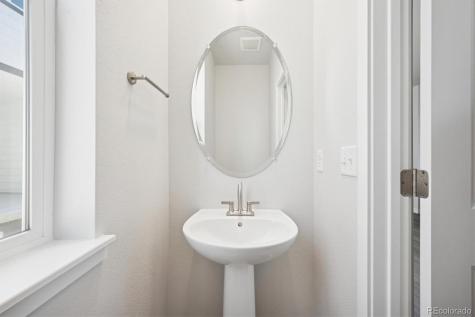 22696 E 47th Place Aurora CO 80019