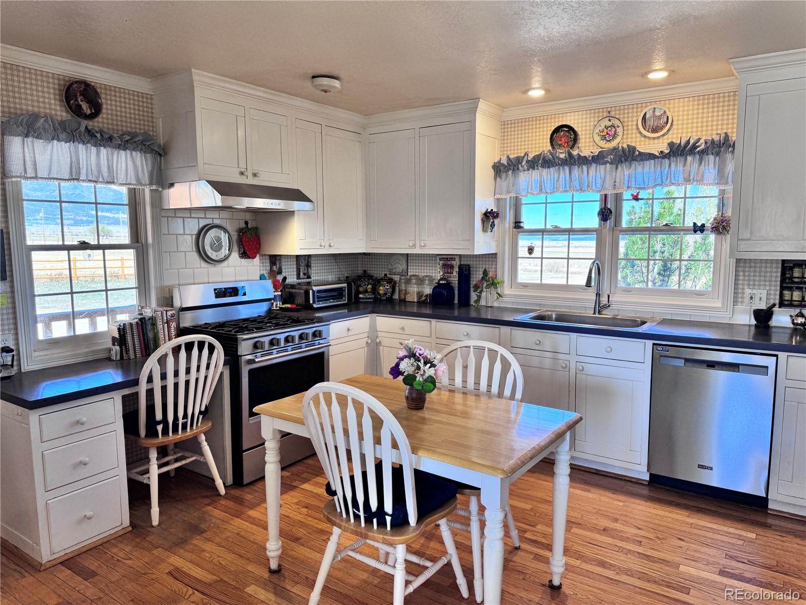 28 County Road 136 Westcliffe CO 81252
