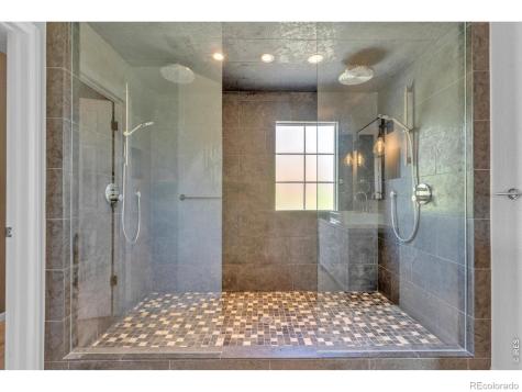 4472 Eagle River Run Broomfield CO 80023