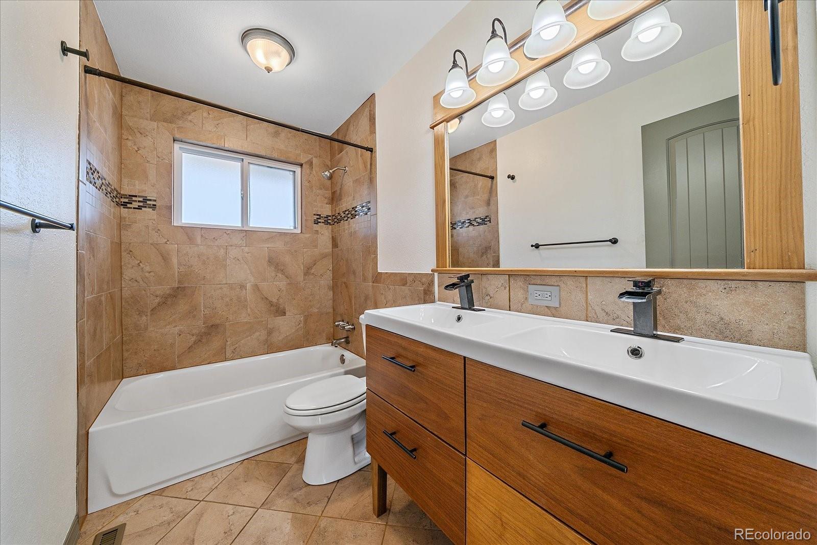 8581 Faraday Street Denver CO 80229