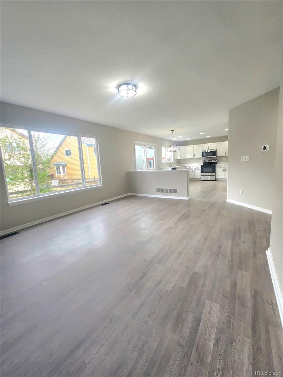 19913 E 59th Avenue Aurora CO 80019