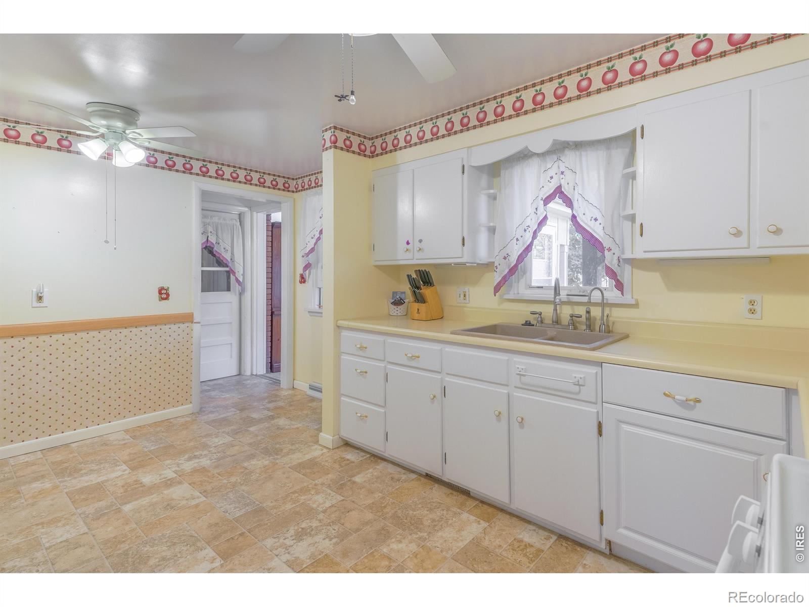 819 35th Avenue Greeley CO 80634
