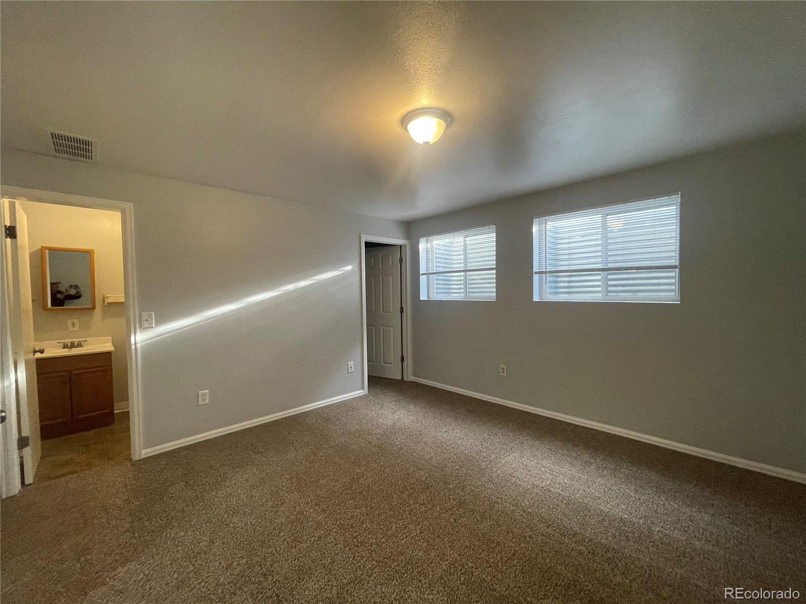 2617 S Cimarron Street Aurora CO 80014