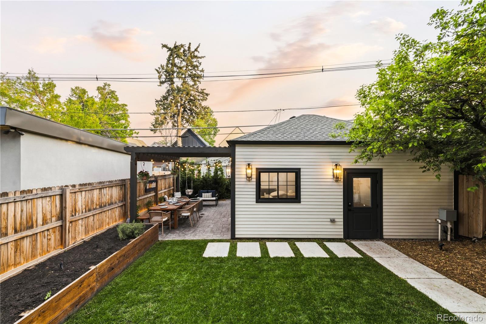 3364 W Moncrieff Place Denver CO 80211