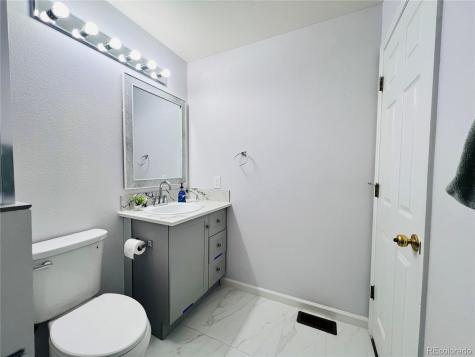 16184 E Hinsdale Avenue Aurora CO 80016