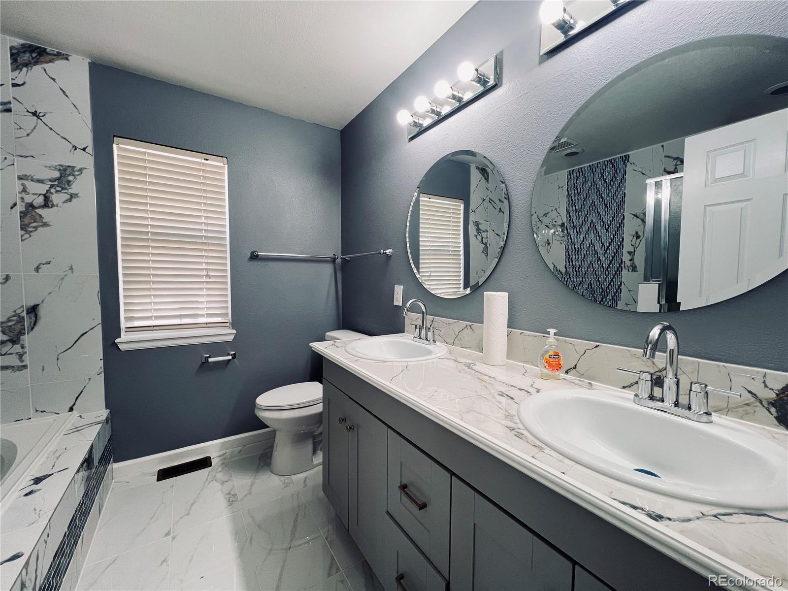 16184 E Hinsdale Avenue Aurora CO 80016