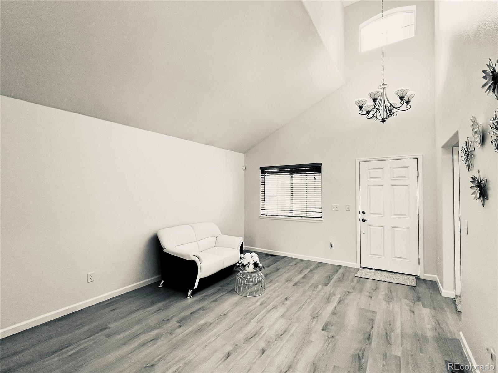 16184 E Hinsdale Avenue Aurora CO 80016