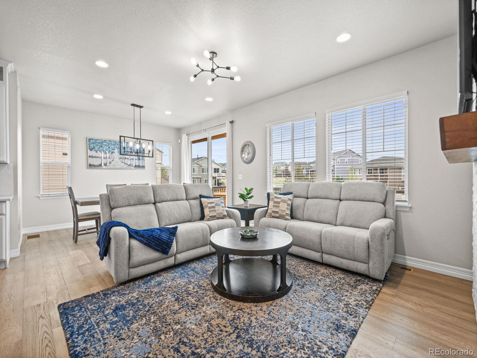 7379 S Shady Grove Way Aurora CO 80016