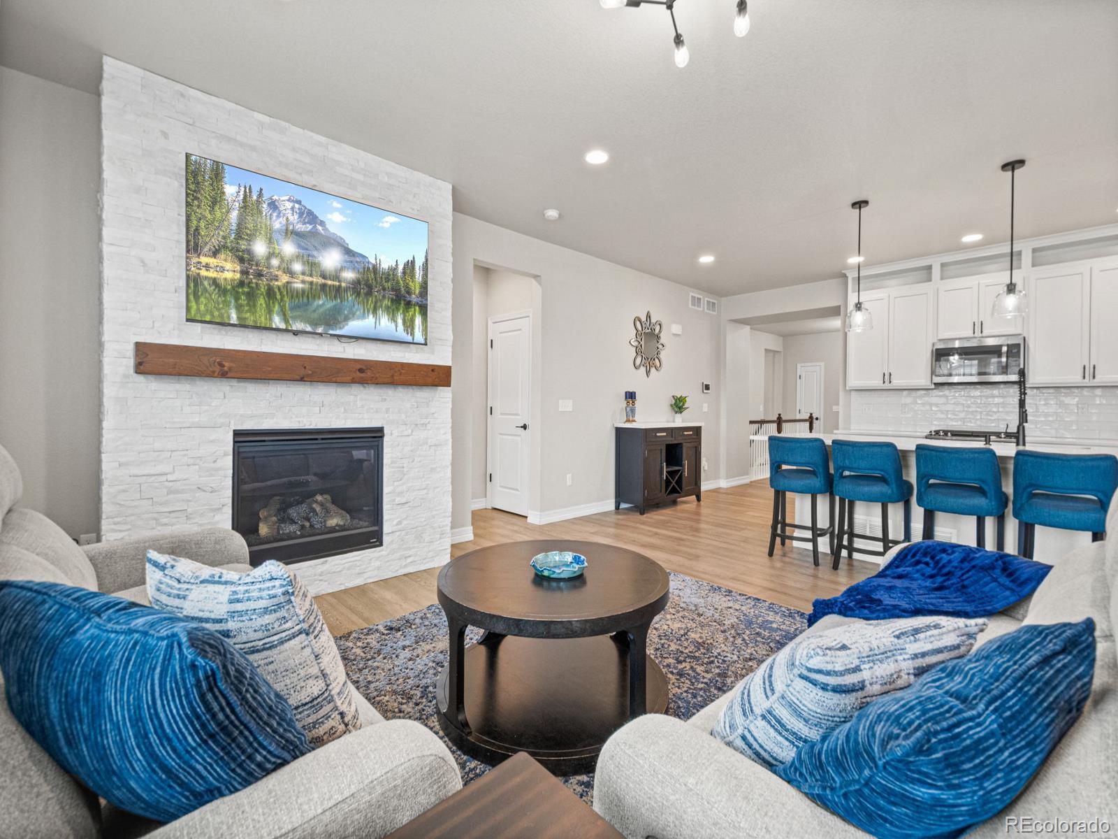 7379 S Shady Grove Way Aurora CO 80016