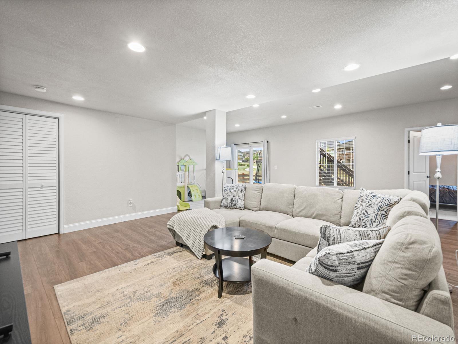 7379 S Shady Grove Way Aurora CO 80016