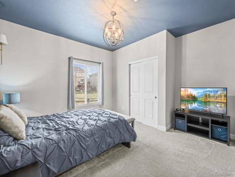 7379 S Shady Grove Way Aurora CO 80016
