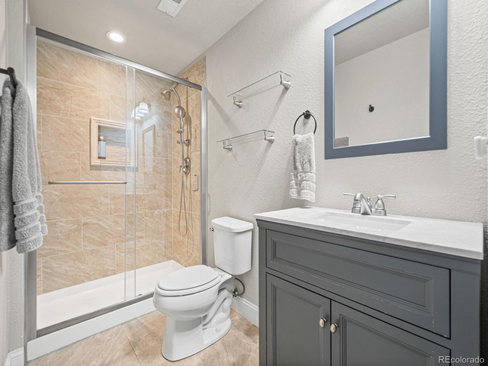 7379 S Shady Grove Way Aurora CO 80016
