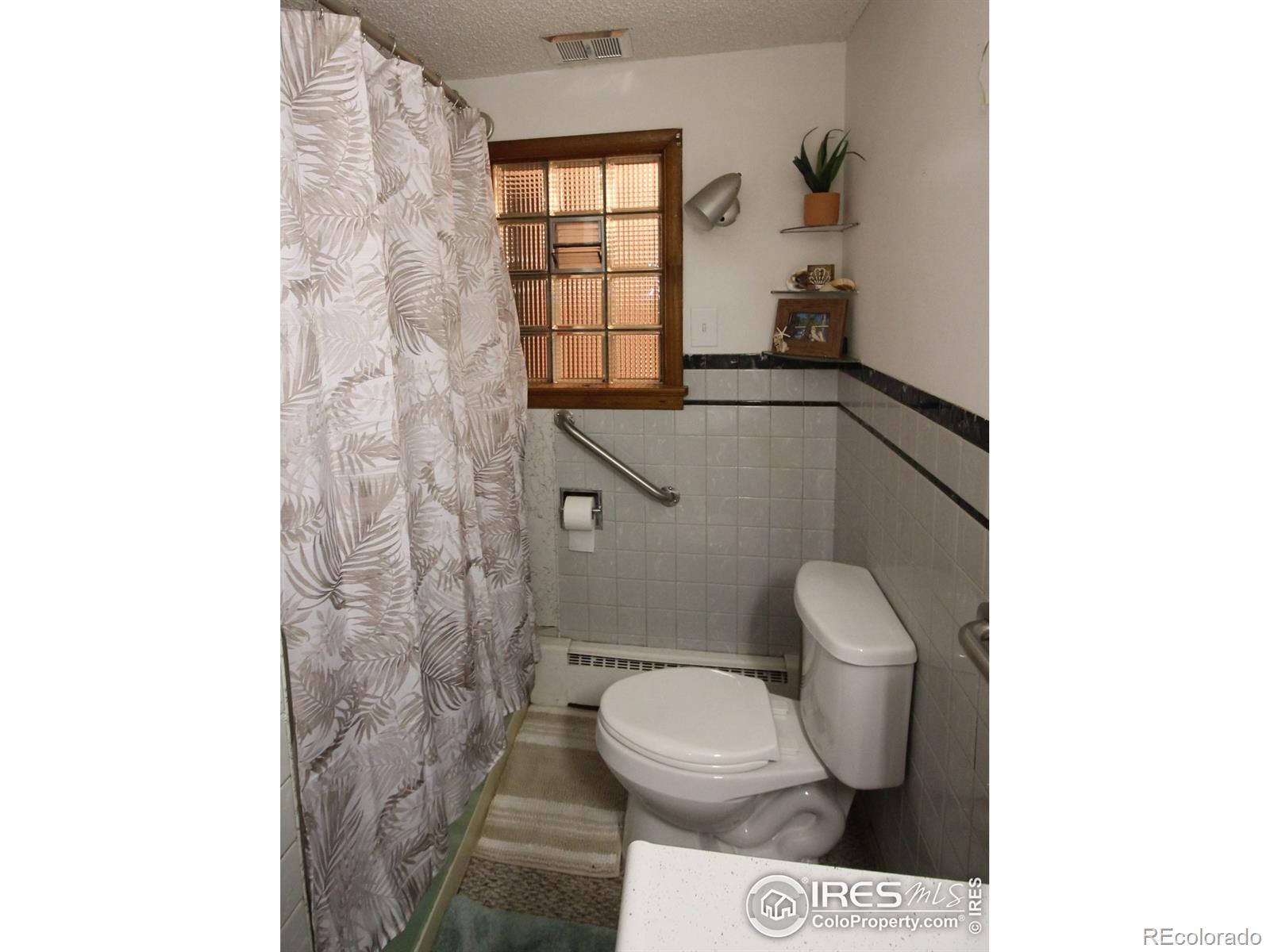 221 N Wallace Avenue Haxtun CO 80731