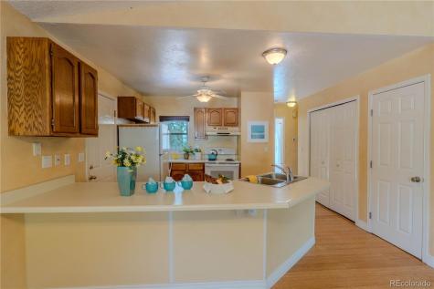 961 Columbine Colorado Springs CO 80904