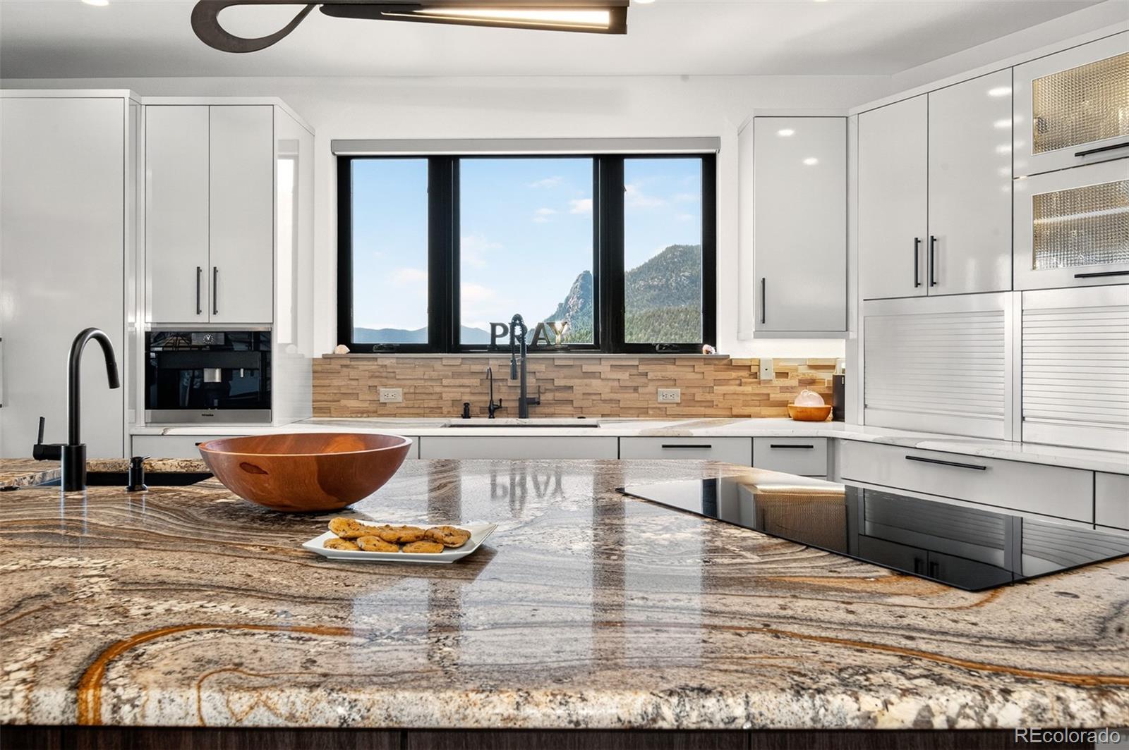 5320 Lost Cabin Road Manitou Springs CO 80829