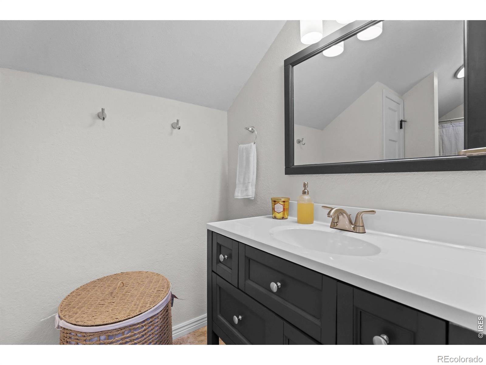 5433 La Plata Circle Boulder CO 80301