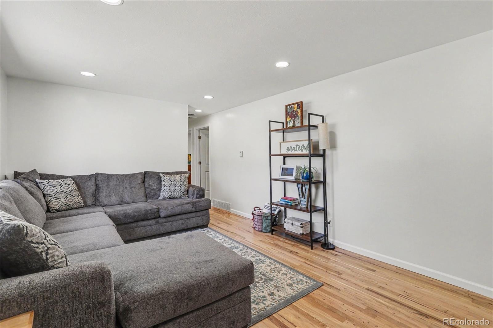 3061 Worchester Street Aurora CO 80011