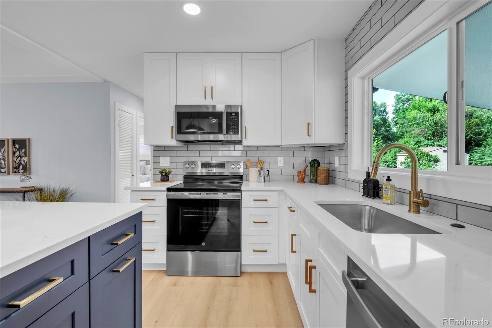 3323 S Glencoe Street Denver CO 80222