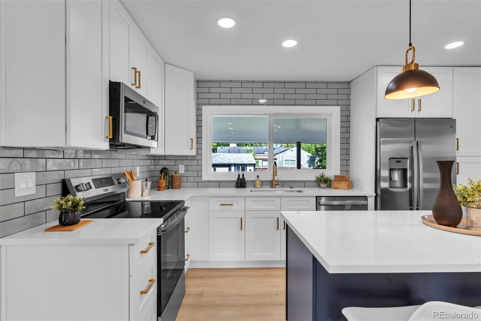 3323 S Glencoe Street Denver CO 80222