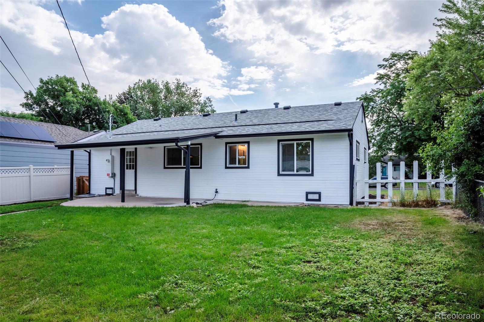 3323 S Glencoe Street Denver CO 80222
