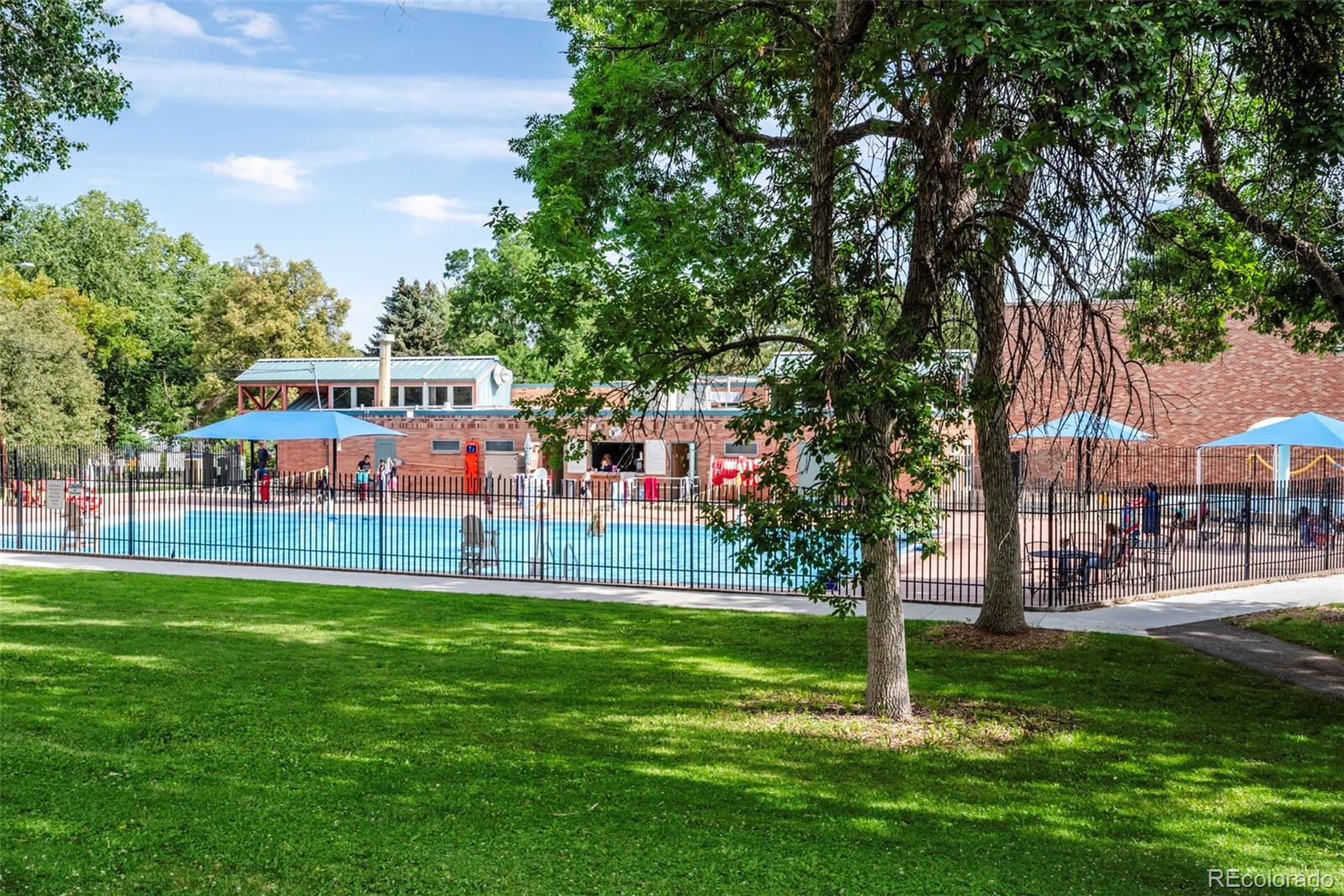 3323 S Glencoe Street Denver CO 80222