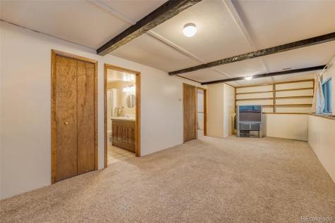 271 Birch Street Bennett CO 80102