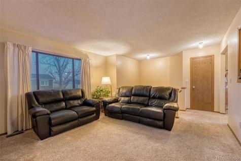 271 Birch Street Bennett CO 80102