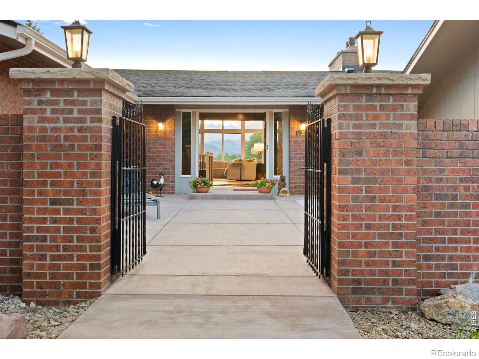 19 Ridge Road Boulder CO 80303