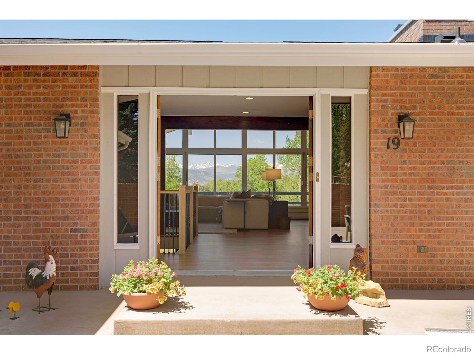 19 Ridge Road Boulder CO 80303