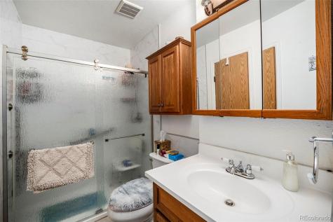 1619 Ensenada Street Aurora CO 80011