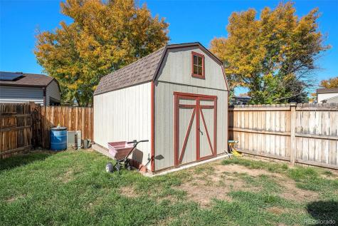 1619 Ensenada Street Aurora CO 80011