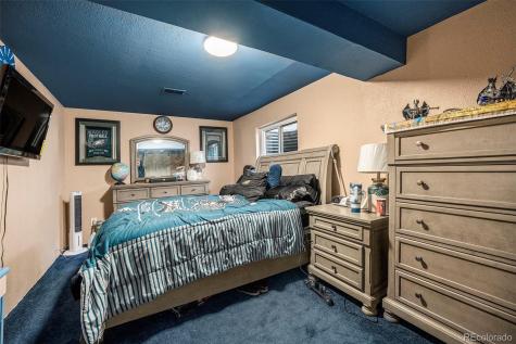 1619 Ensenada Street Aurora CO 80011