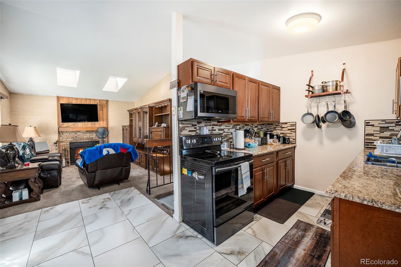 1619 Ensenada Street Aurora CO 80011