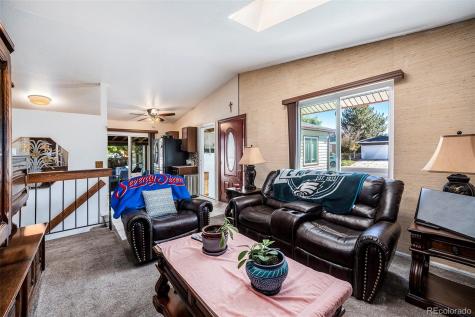 1619 Ensenada Street Aurora CO 80011