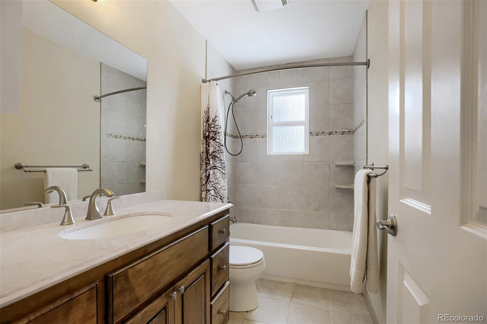 745 Dover Street Broomfield CO 80020