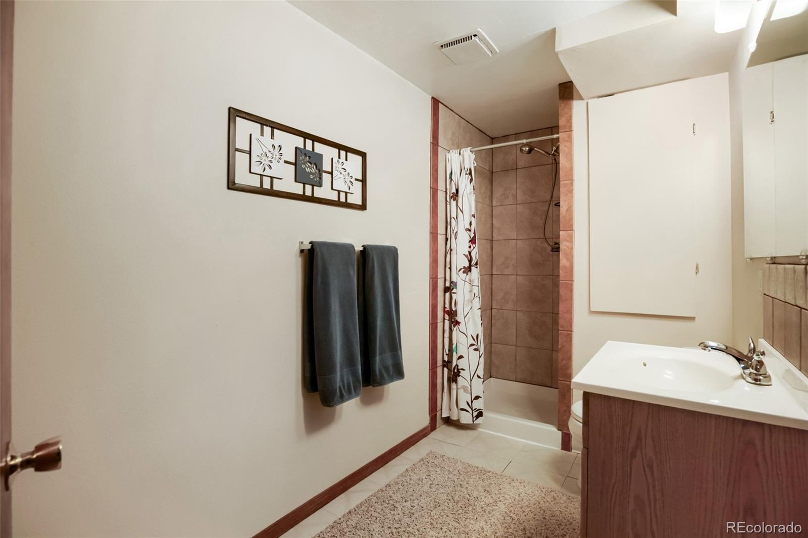 745 Dover Street Broomfield CO 80020