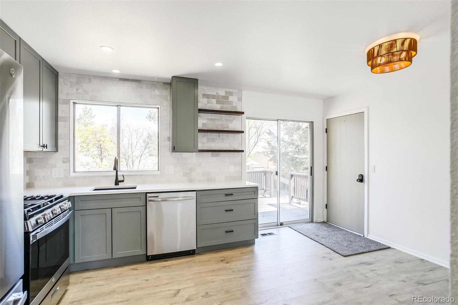 8165 W 93rd Way Broomfield CO 80021