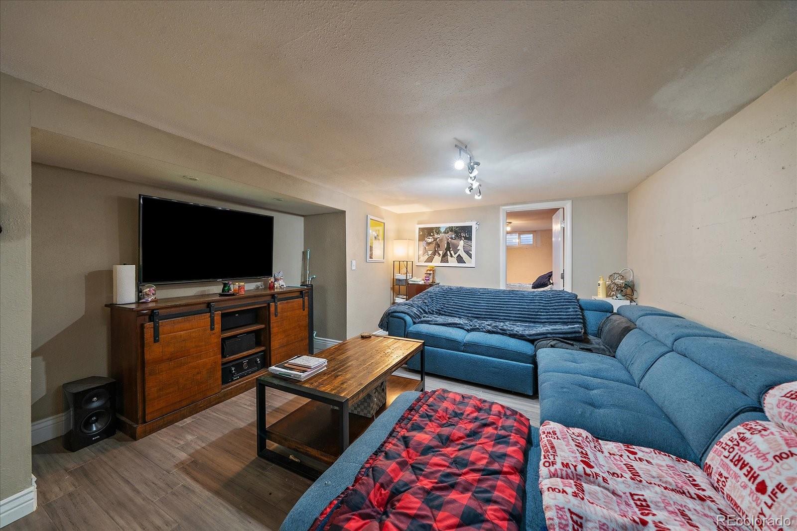 3653 Locust Street Denver CO 80207