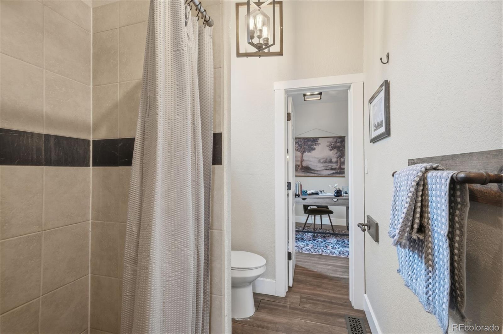 4448 Logan Street Denver CO 80216