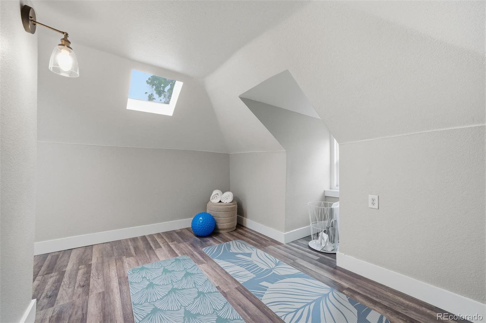 4448 Logan Street Denver CO 80216