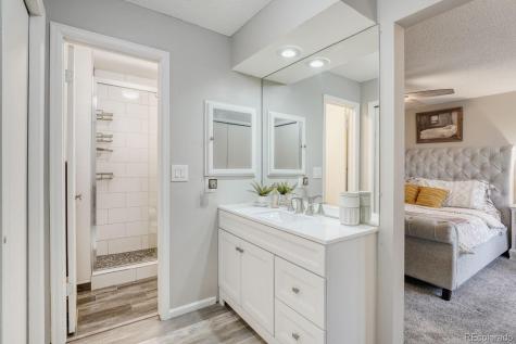 8883 W Quarto Avenue Littleton CO 80128
