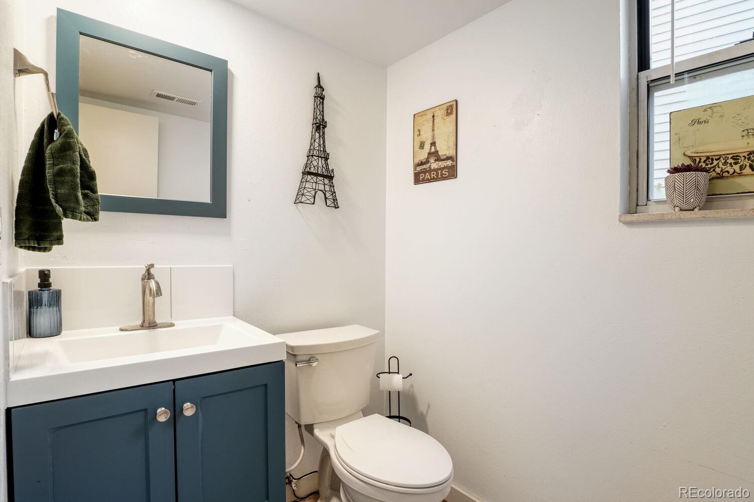 8883 W Quarto Avenue Littleton CO 80128