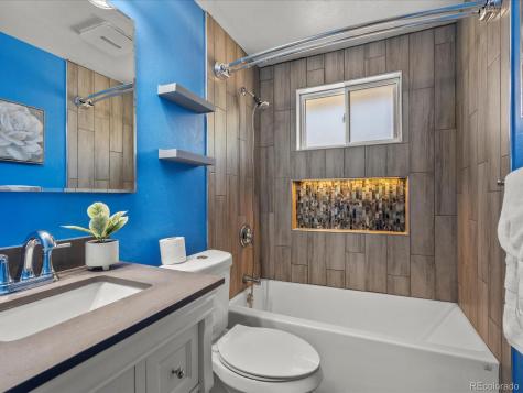 7162 Quay Street Arvada CO 80003