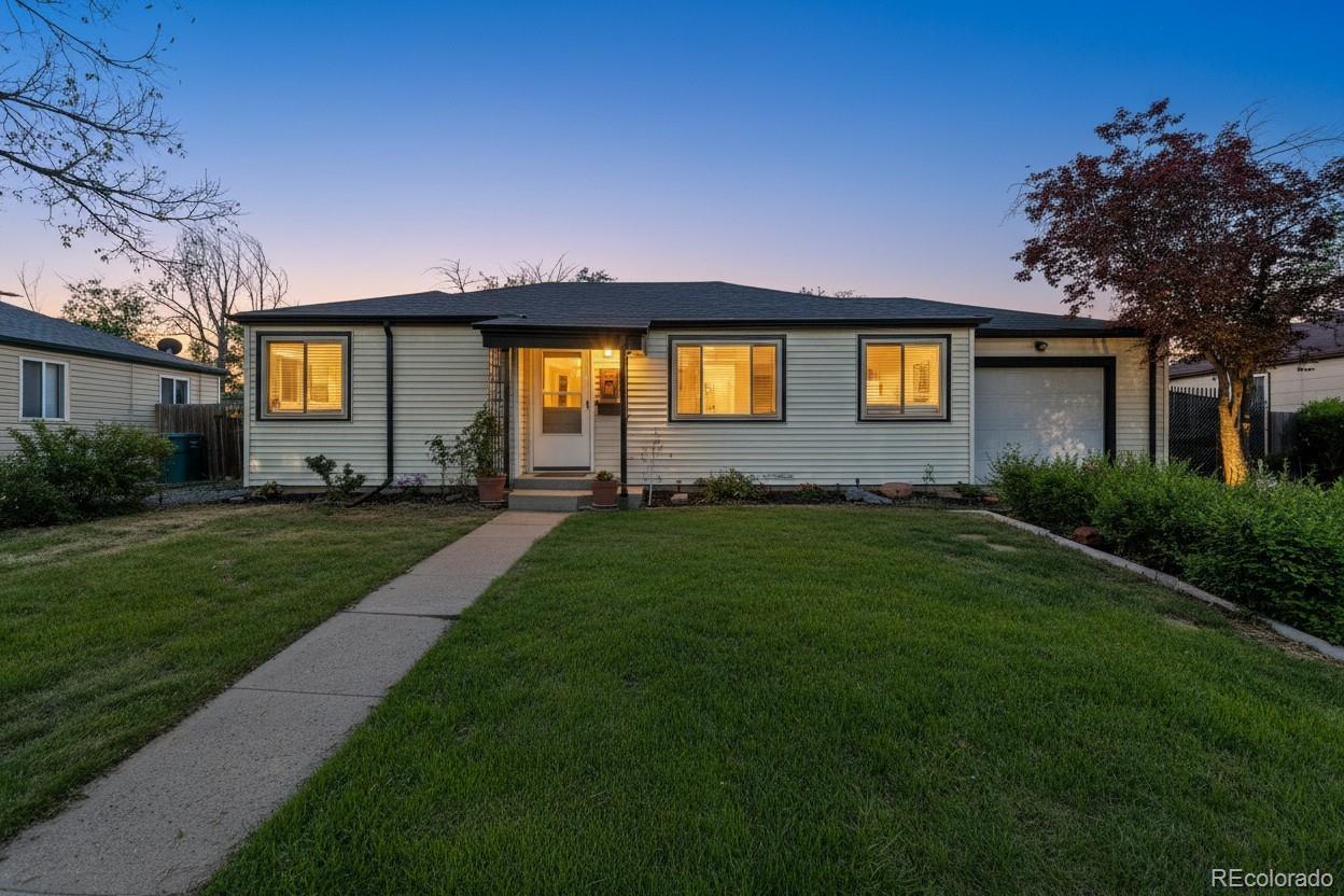 817 Fulton Street Aurora CO 80010