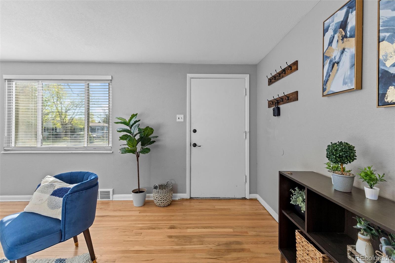 817 Fulton Street Aurora CO 80010