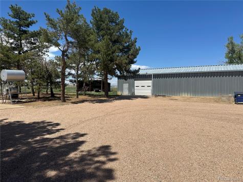 1685 E 160th Avenue Broomfield CO 80023